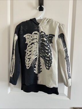 Rags to Raches Black & Cream Split Skeleton Hoodie